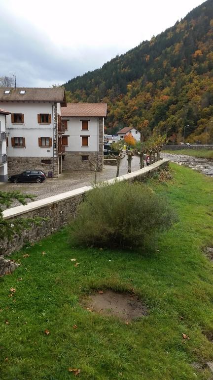 Lezegorria Apartment Urzainqui Bagian luar foto